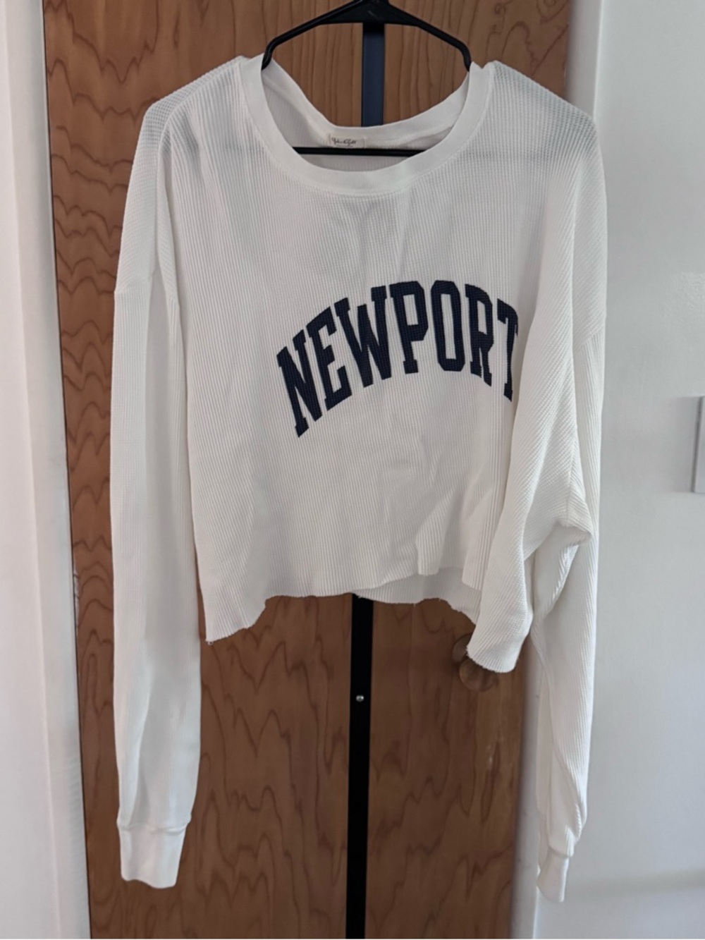Brandy Melville white Ribbed crop Top Newport
